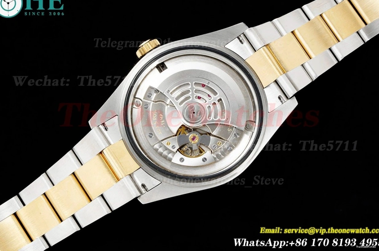 Oyster 326933 FNF YG SS Stk SkyDweller A9001 42mm White 1220